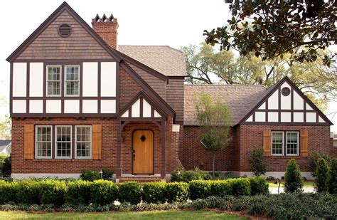 traditional tudor house|pictures of tudor style houses.